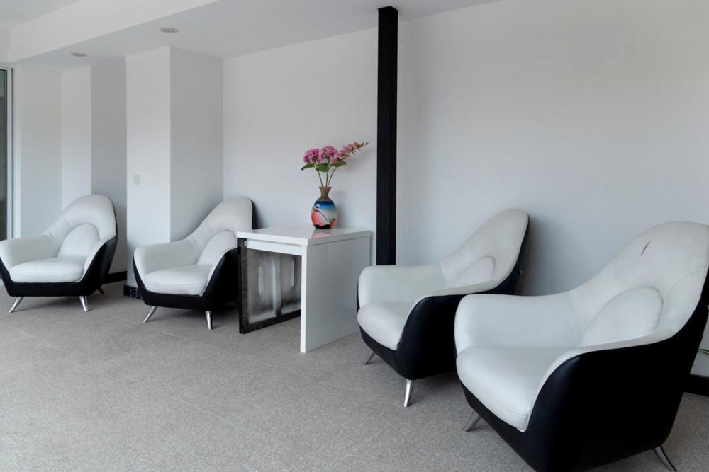 Apartasuite Edificio Monir 波哥大 外观 照片